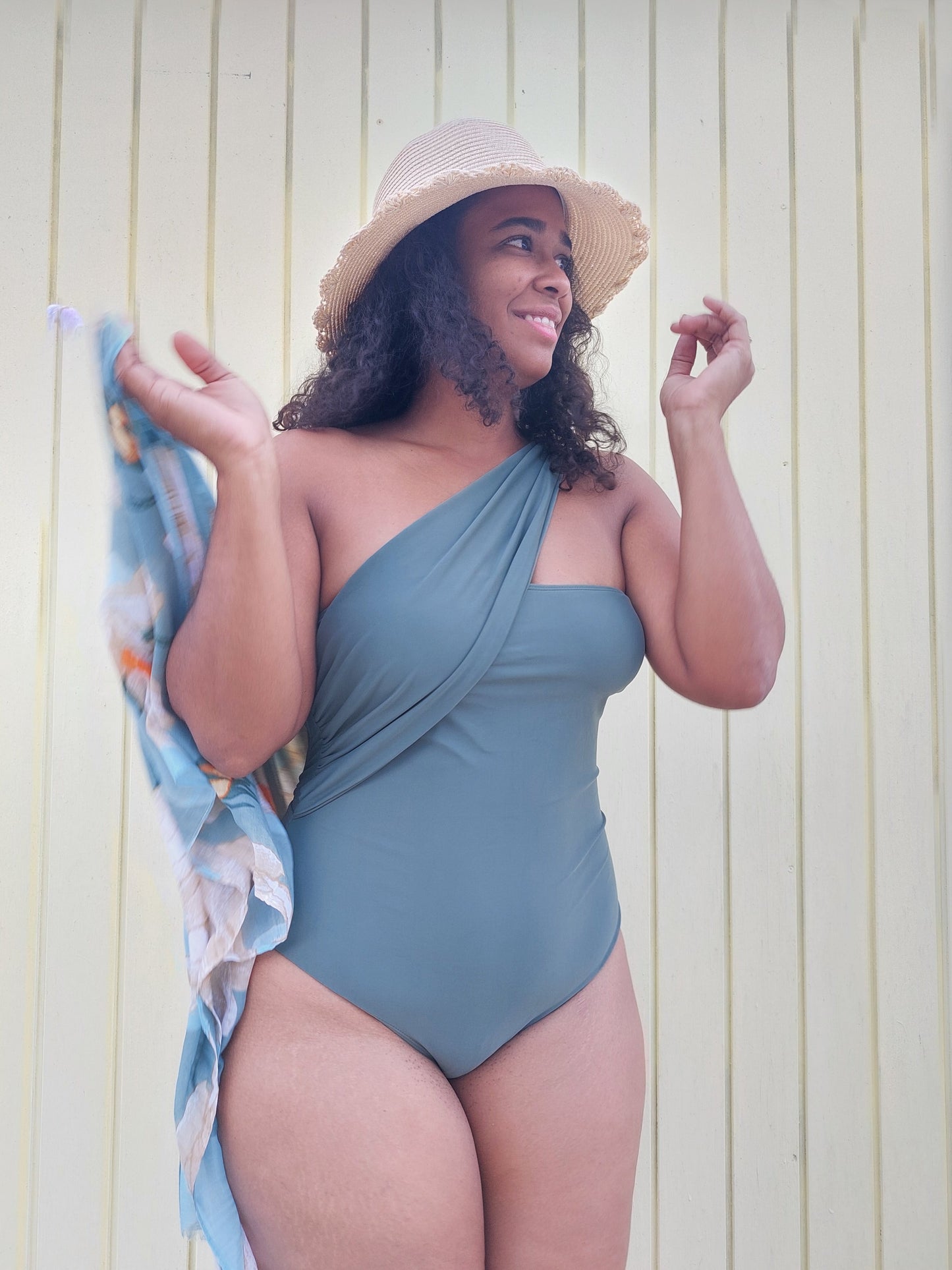 Amazona One Shoulder Swimwear